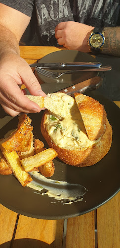 The Lookout Bar and Kitchen - Hospitality and gastronomy