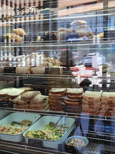 Comentarii opinii despre Moinho Café