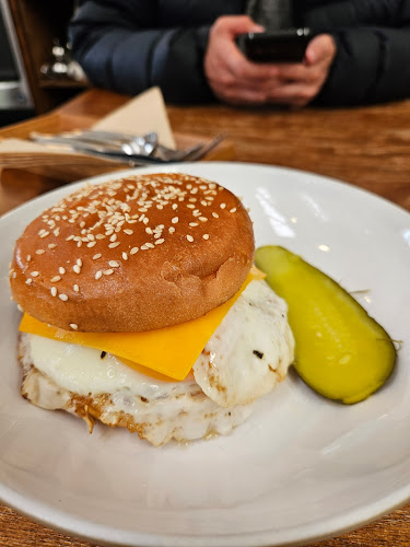 Comentarii opinii despre Child Sister