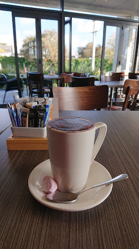 The Coffee Club Great South Road (Greenlane) Open Times