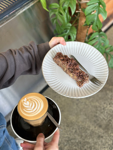 Black & Gold Coffee Eatery