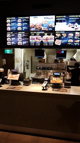 Carl's Jr. Frankton Open Times