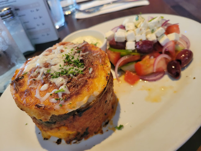 Opinii despre Costas Taverna Greek Restaurant and Ouzo Bar în Christchurch - Hospitality and gastronomy