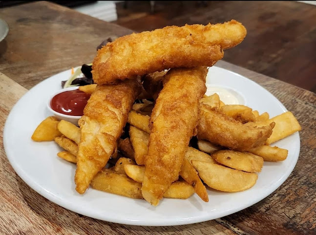 Devine Cafe and Restaurant - Hospitality and gastronomy