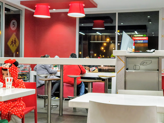 Buckleys Rd and, Linwood Avenue, Linwood, Christchurch 8062, New Zealand