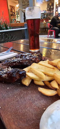 Opinii despre The Pour House and The Coromandel Brewing Company în Hahei - Hospitality and gastronomy