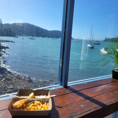 Mangonui Fish Shop - Hospitality and gastronomy