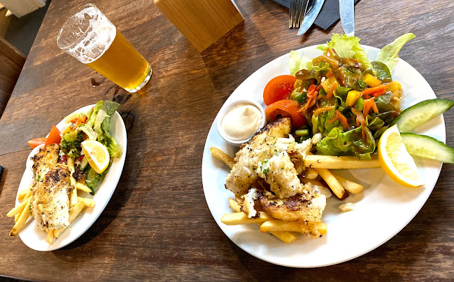 Groper Garage Bar & Restaurant