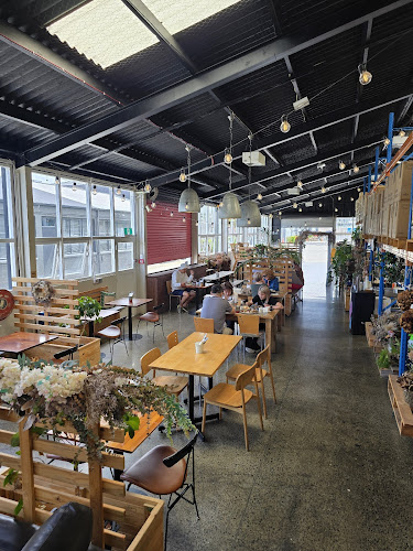 1/15 Porana Road, Wairau Valley, Auckland 0627, New Zealand