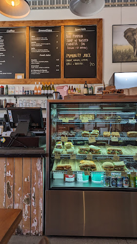 Comments and reviews of Hustl. Cafe