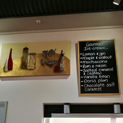 Off The Track Restaurant and Licenced Cafe Phone number