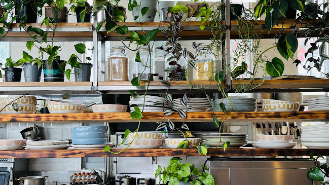 Black & Gold Coffee Eatery