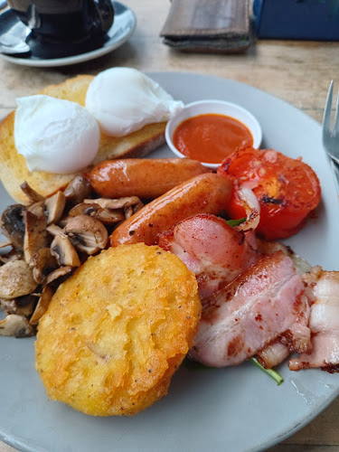 Miss Brown's Cafe - Hospitality and gastronomy