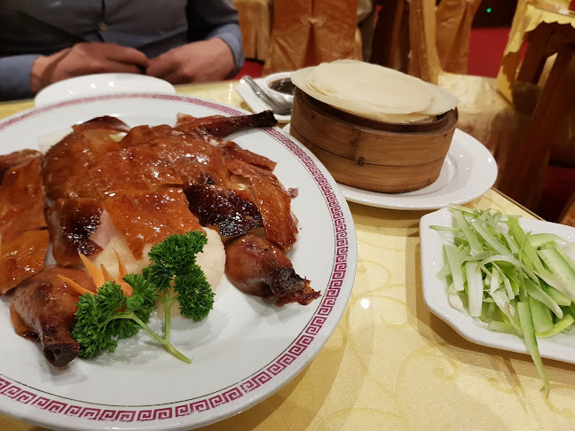 Comments and reviews of Hees Garden Seafood Restaurant