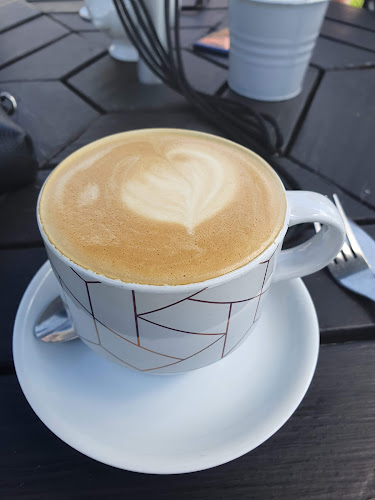 Big River Cafe Open Times