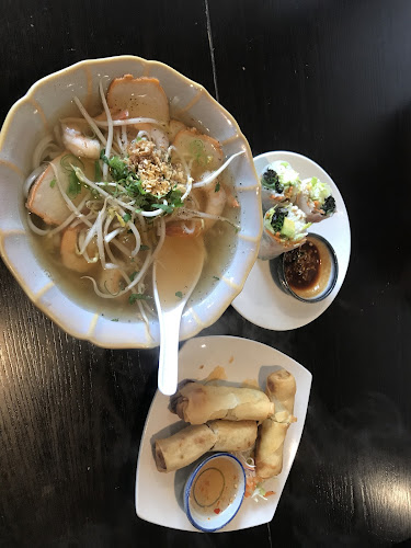 Viet Eatery & Cafe - Hospitality and gastronomy