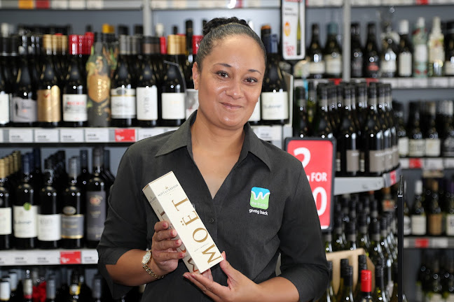 Super Liquor Hobsonville Phone number