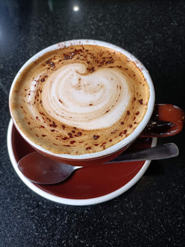 Comments and reviews of Cafe Crema