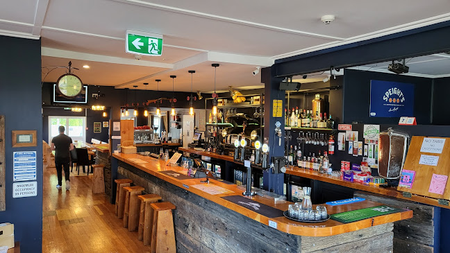 Takitimu Tavern - Hospitality and gastronomy