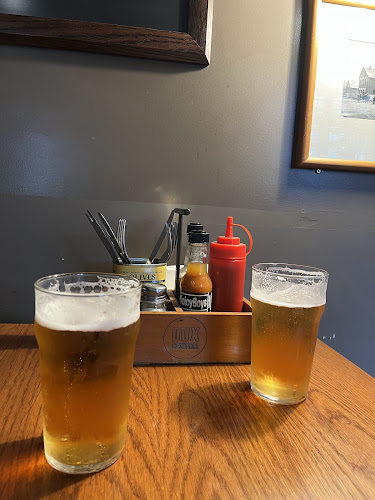 Dux Central - Hospitality and gastronomy