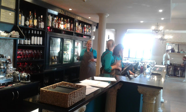 Johnny's - Hospitality and gastronomy