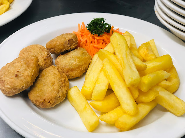 Autobahn Cafe Bombay - Hospitality and gastronomy