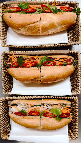 Comentarii opinii despre Fusion Cafe