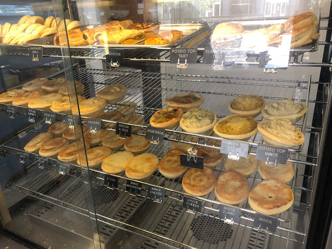 Nelsons Bakery - Hospitality and gastronomy