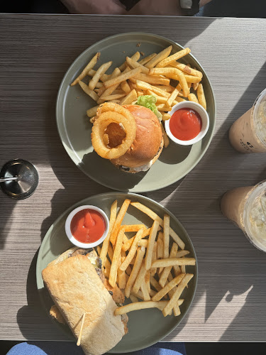 The Coffee Club Great South Road (Greenlane) - Hospitality and gastronomy