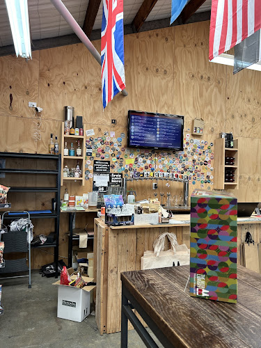 Comments and reviews of The Beer Library