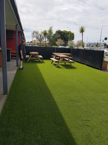 The Horse & Hound Cafe & Bar - Hospitality and gastronomy