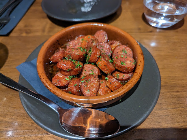 Momentos By The Lake Restaurant