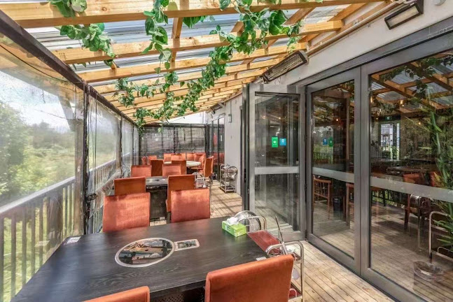 Fresh Bite - Hospitality and gastronomy