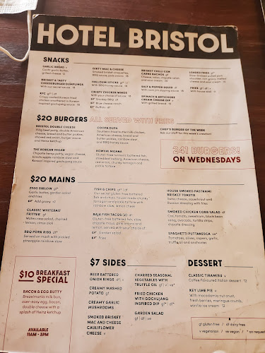 Opinii despre Hotel Bristol în Wellington - Hospitality and gastronomy