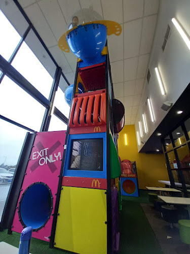 Comentarii opinii despre McDonald's Rolleston