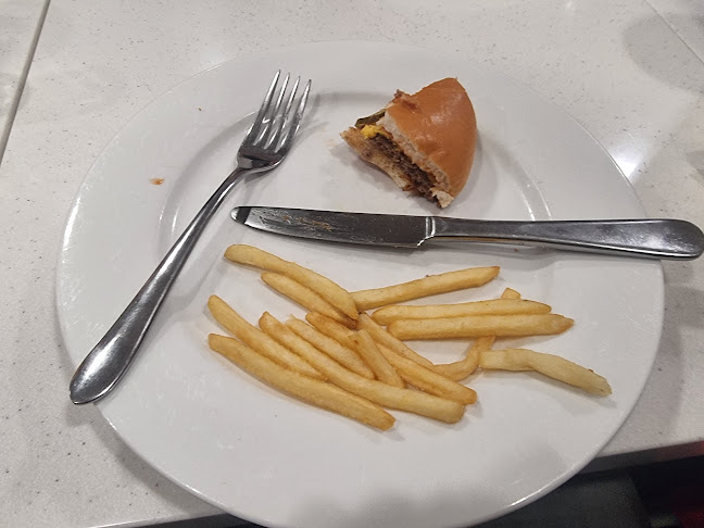 McDonald's Glenfield - Hospitality and gastronomy