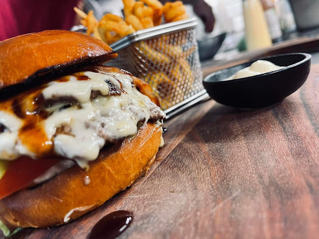 Comments and reviews of The Delicious Cafe and Catering