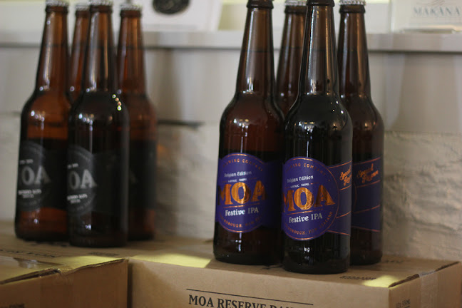 Reviews of Moa Tap Room & Food Truck in Blenheim - Hospitality and gastronomy