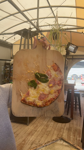 Comentarii opinii despre Pancake Rocks Cafe