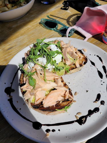 Monkeyfarm Eatery & Store Open Times