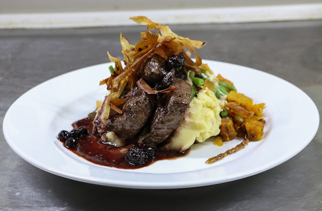 Reviews of Formerly The Blackball Hilton in Blackball - Hospitality and gastronomy