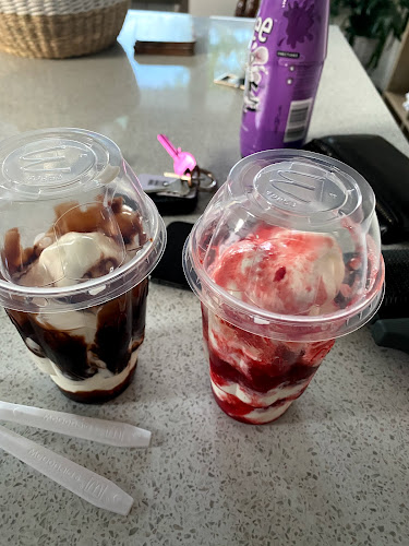 Comments and reviews of McDonalds Yaldhurdst