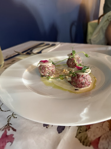 Chim Choo Ree - Hamilton