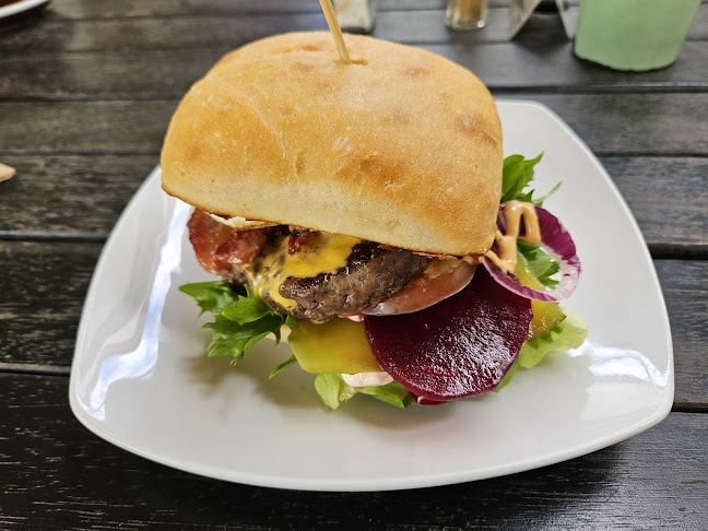 Rhubarb Cafe - Hospitality and gastronomy