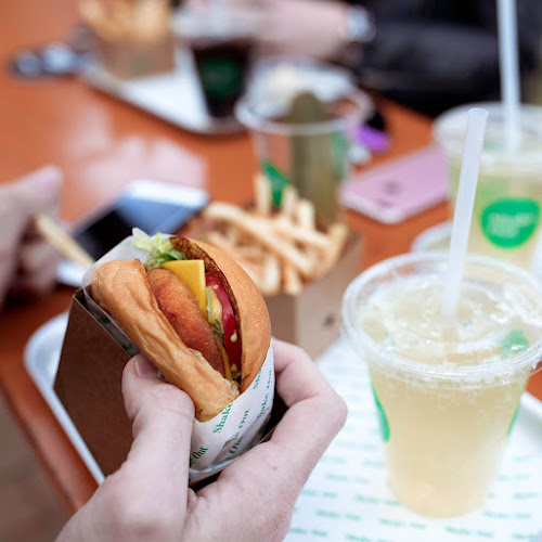 Shake Out Pop Up - Hospitality and gastronomy