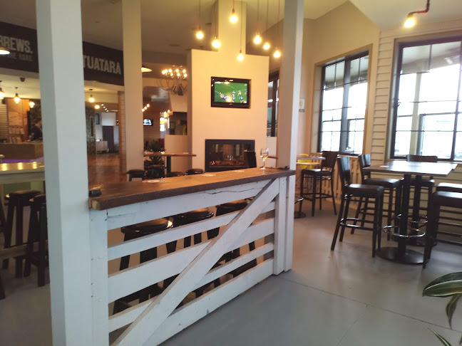 Comments and reviews of Refinery Bar & Eatery Kapiti