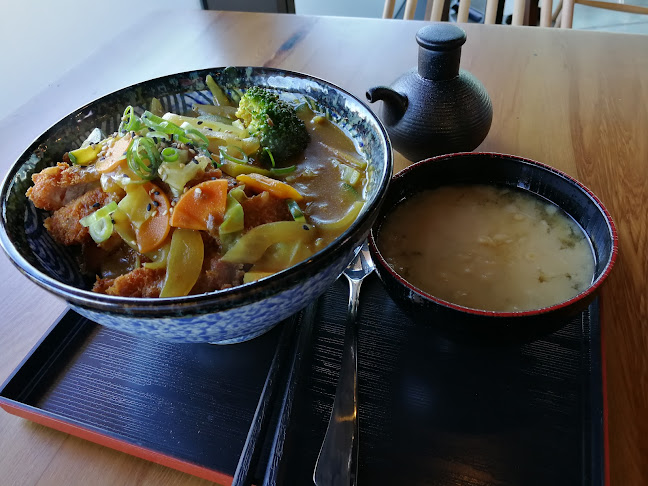 Comentarii opinii despre Hikari Sushi Bar - Awly Building