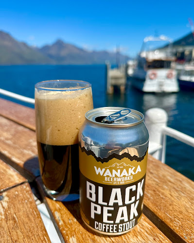 Perky's - Floating Bar Queenstown