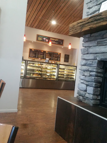 60 South Terrace, Darfield 7510, New Zealand