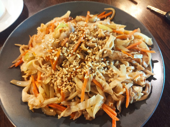 Fresh Noodles - Hospitality and gastronomy